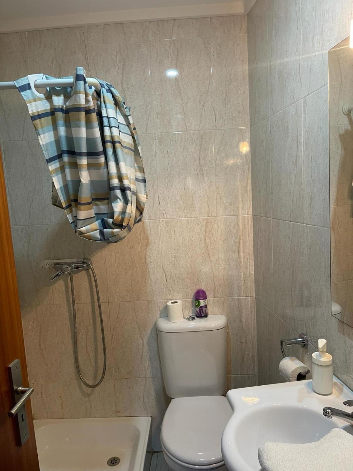 Flat4U Apartment Paredes  Bagian luar foto
